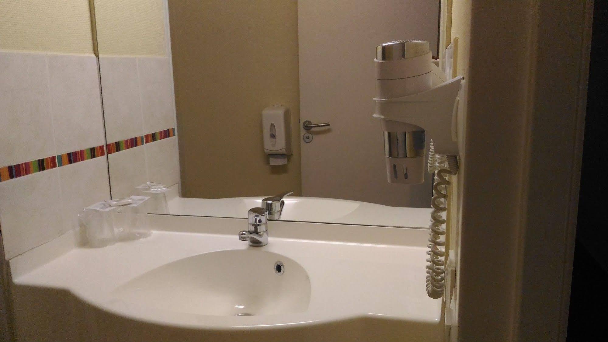 Ace Hotel Brive Екстериор снимка
